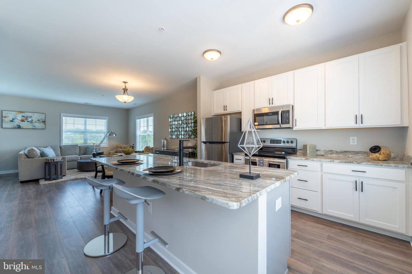 456 #b Woodcrest Drive SE