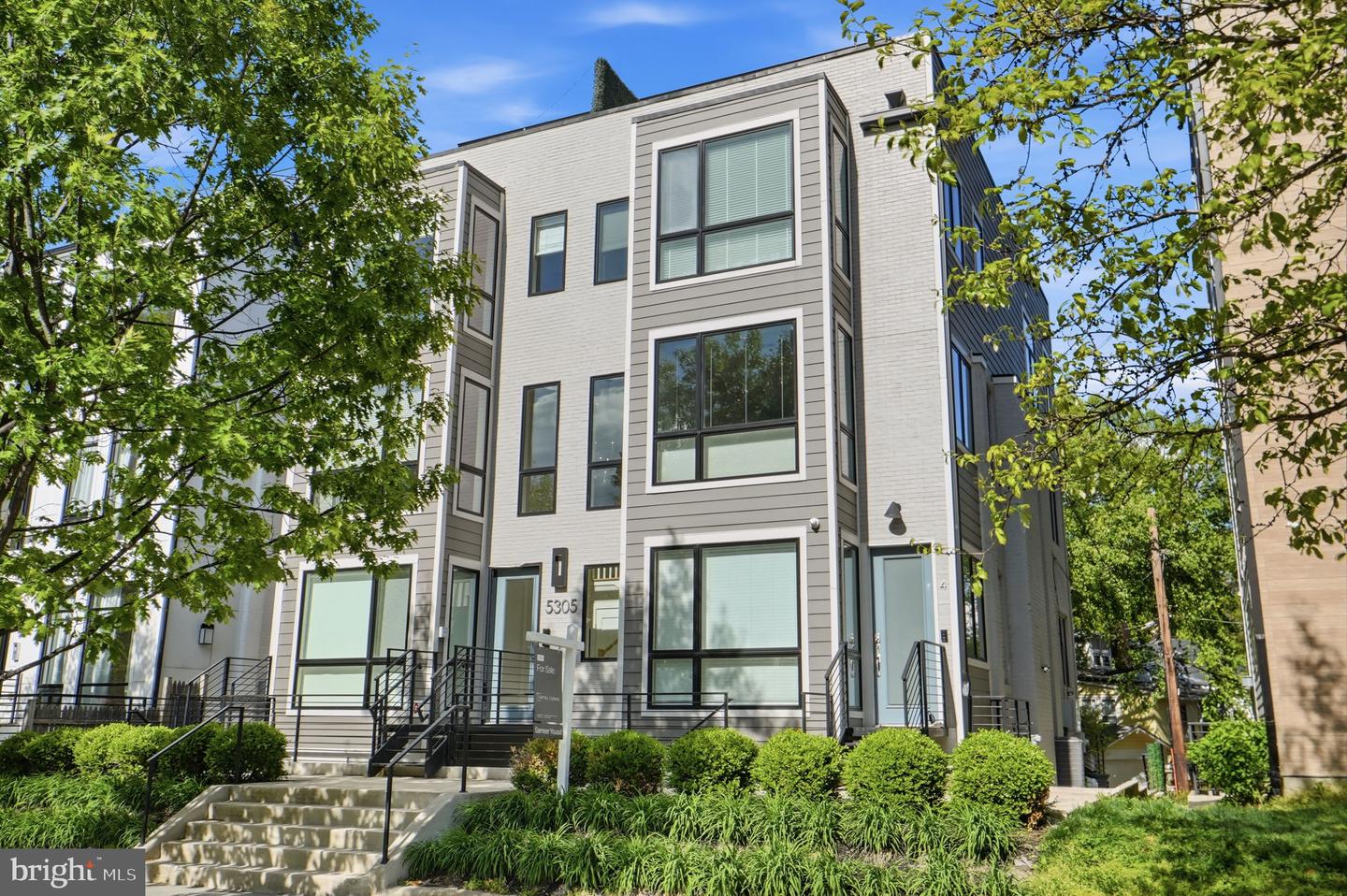 5305 Connecticut Avenue NW #2