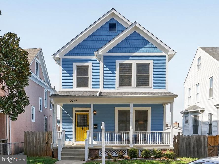 2247 Mount View Place SE, Washington
