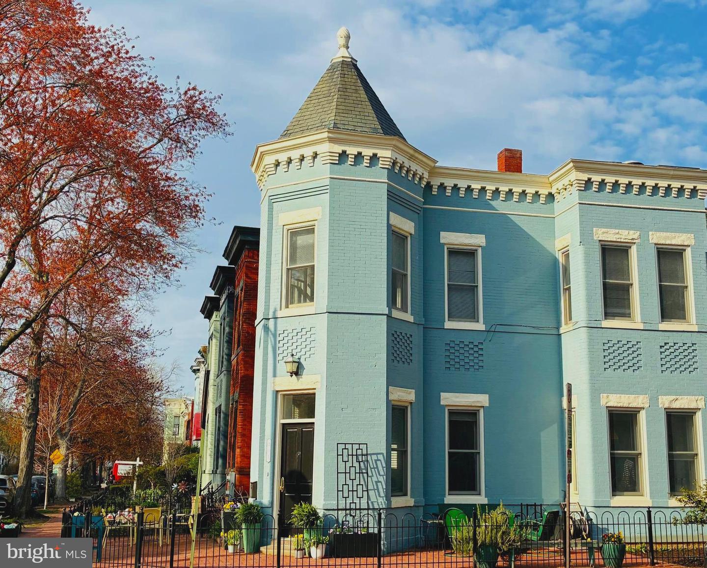 301 7th Street NE, Washington
