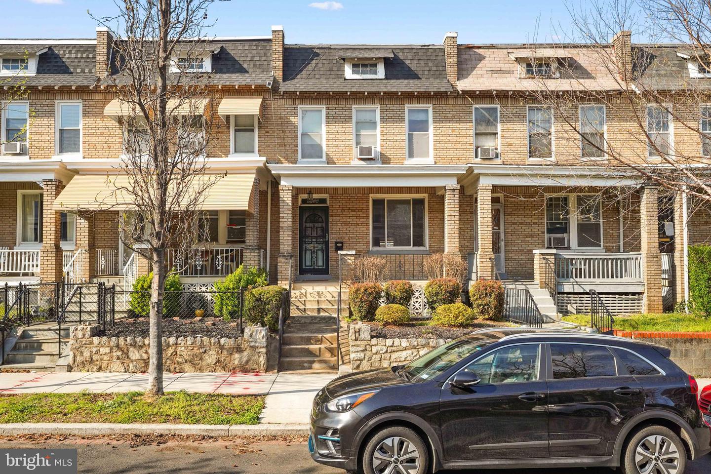 1734 A Street SE, Washington