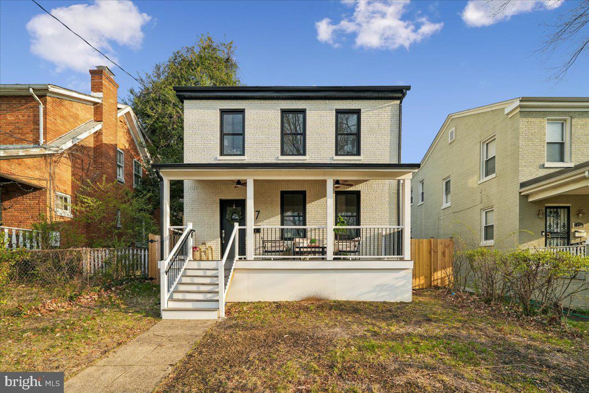 17 Longfellow Street NW, Washington