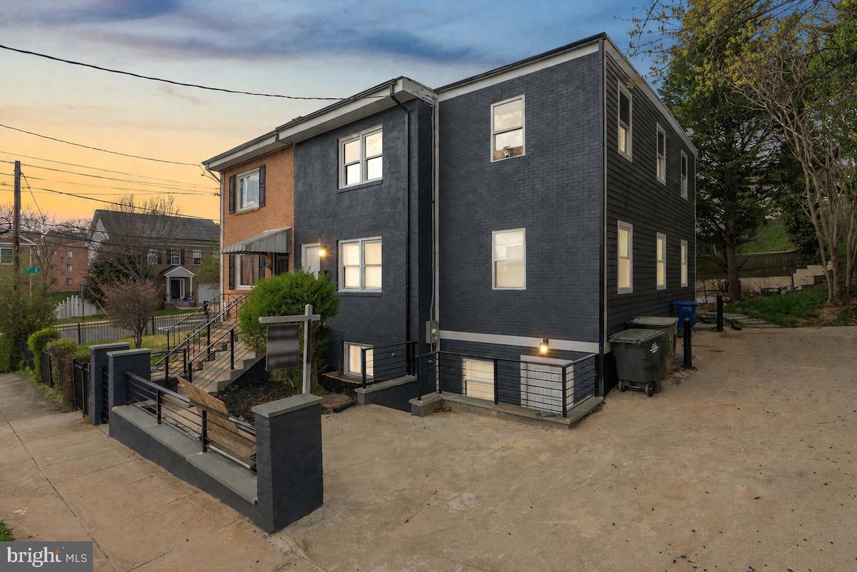 712 Congress Street SE, Washington