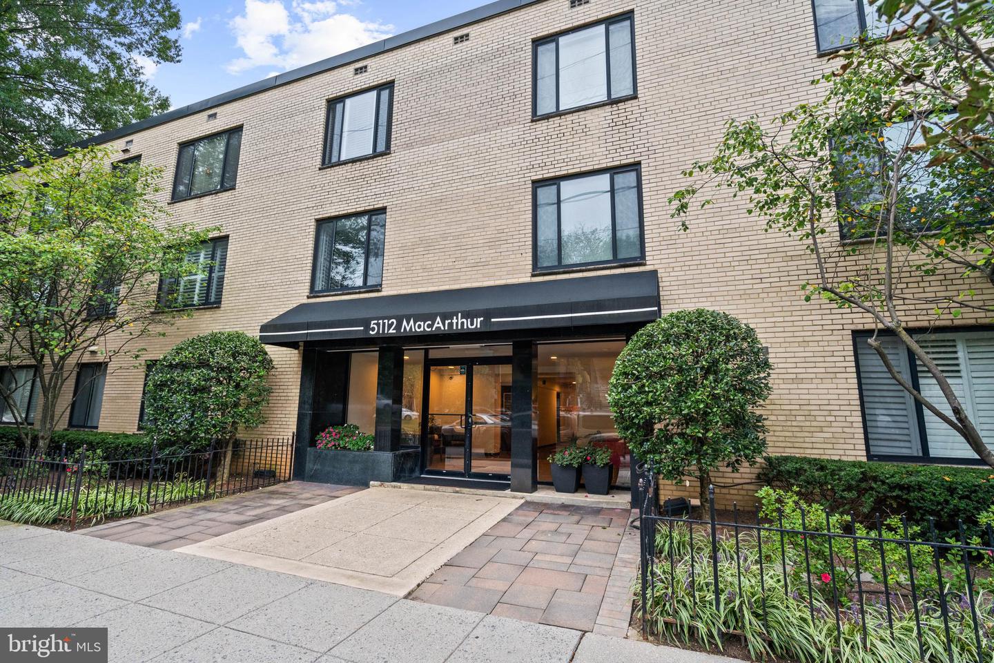 5112 Macarthur Boulevard NW #2