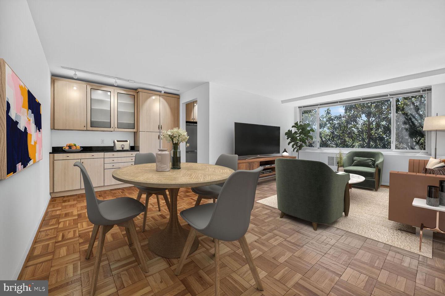4200 Cathedral Avenue NW #918, Washington