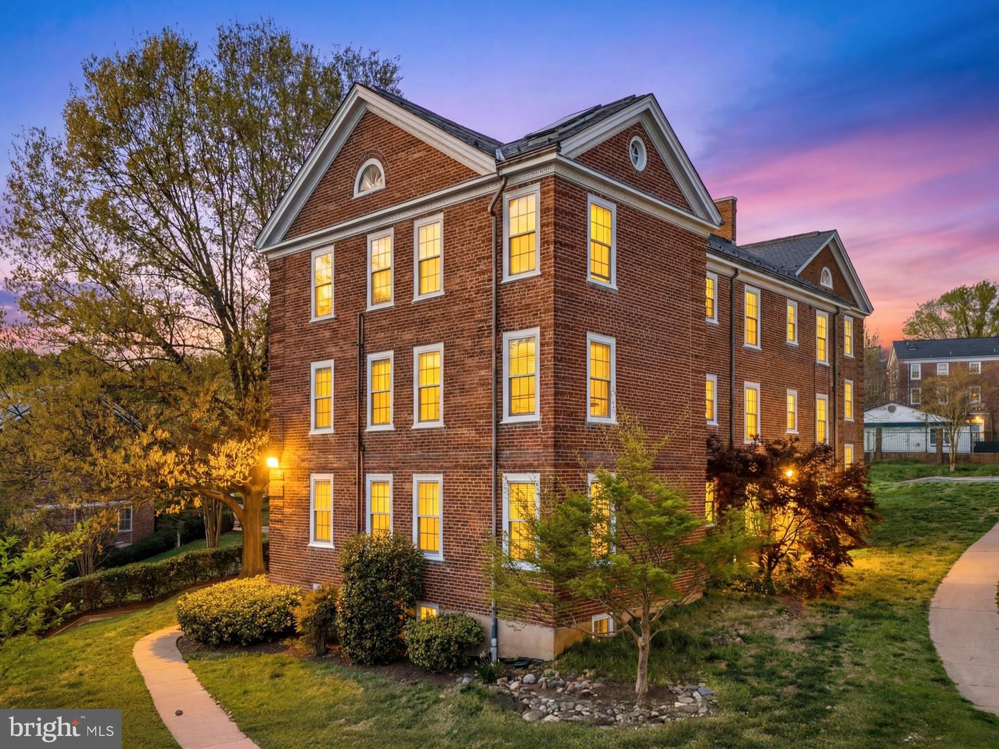 3861 Porter Street NW #c285, Washington