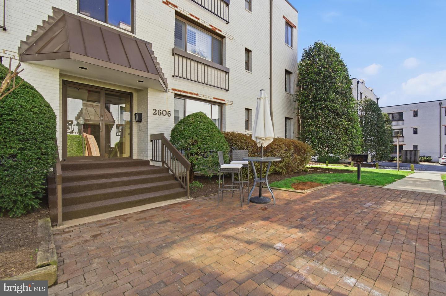 2606 Tunlaw Road NW #2