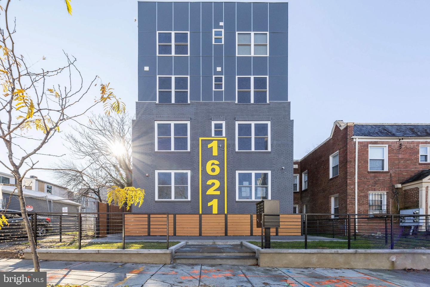 1621 T Street SE #8, Washington