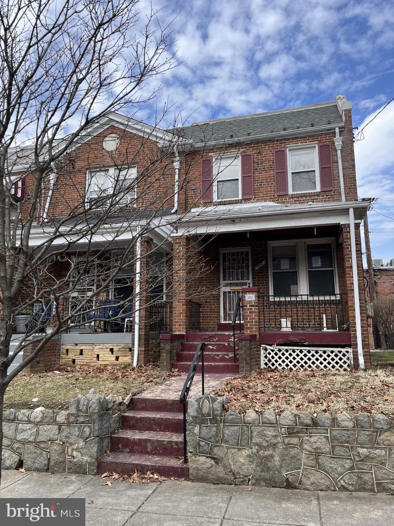 1807 Fort Davis Street SE, Washington
