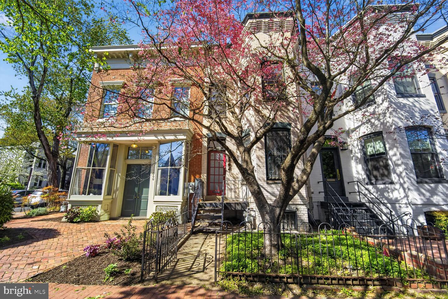 1002 Independence Avenue SE, Washington