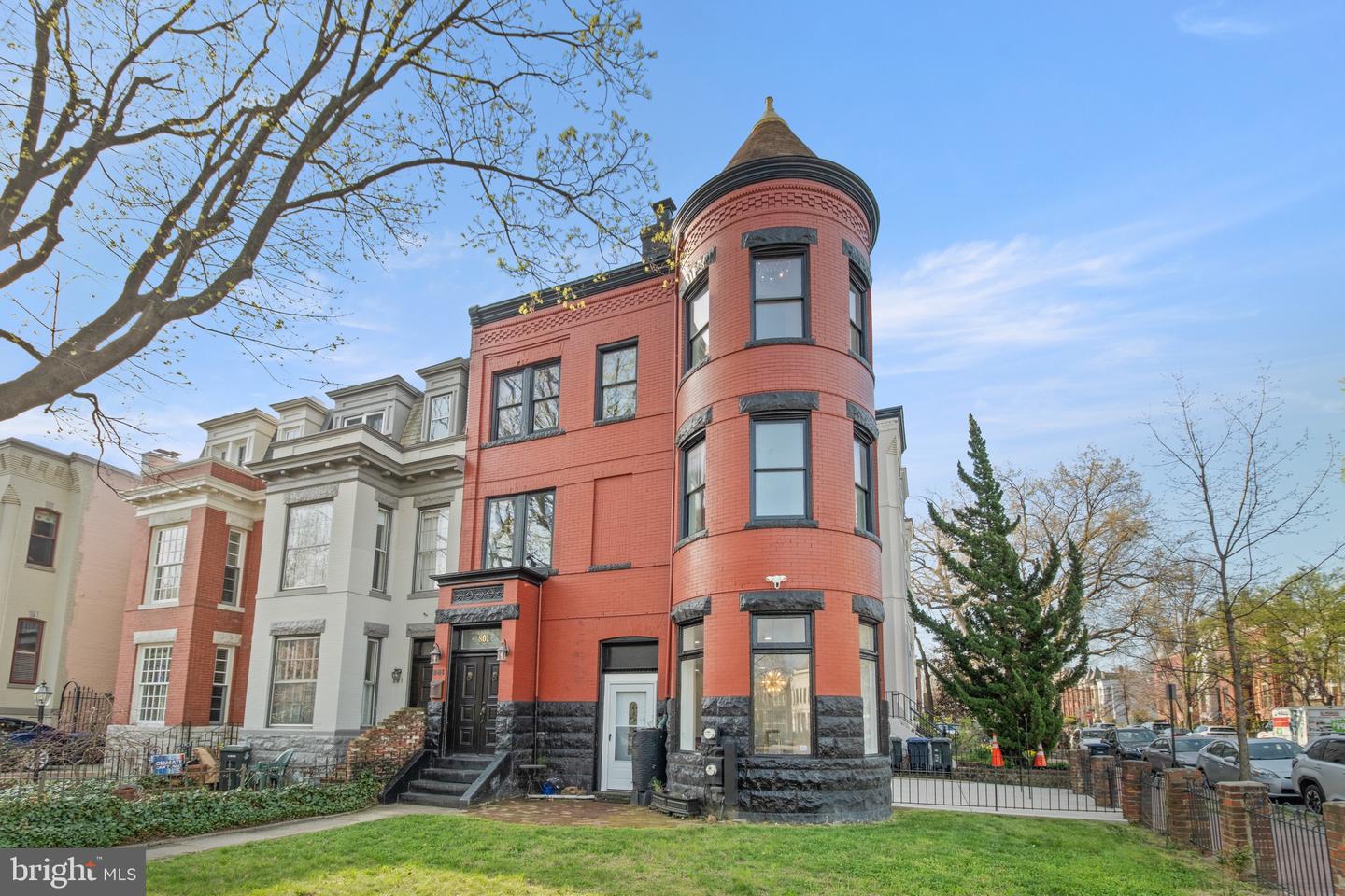 801 East Capitol Street SE