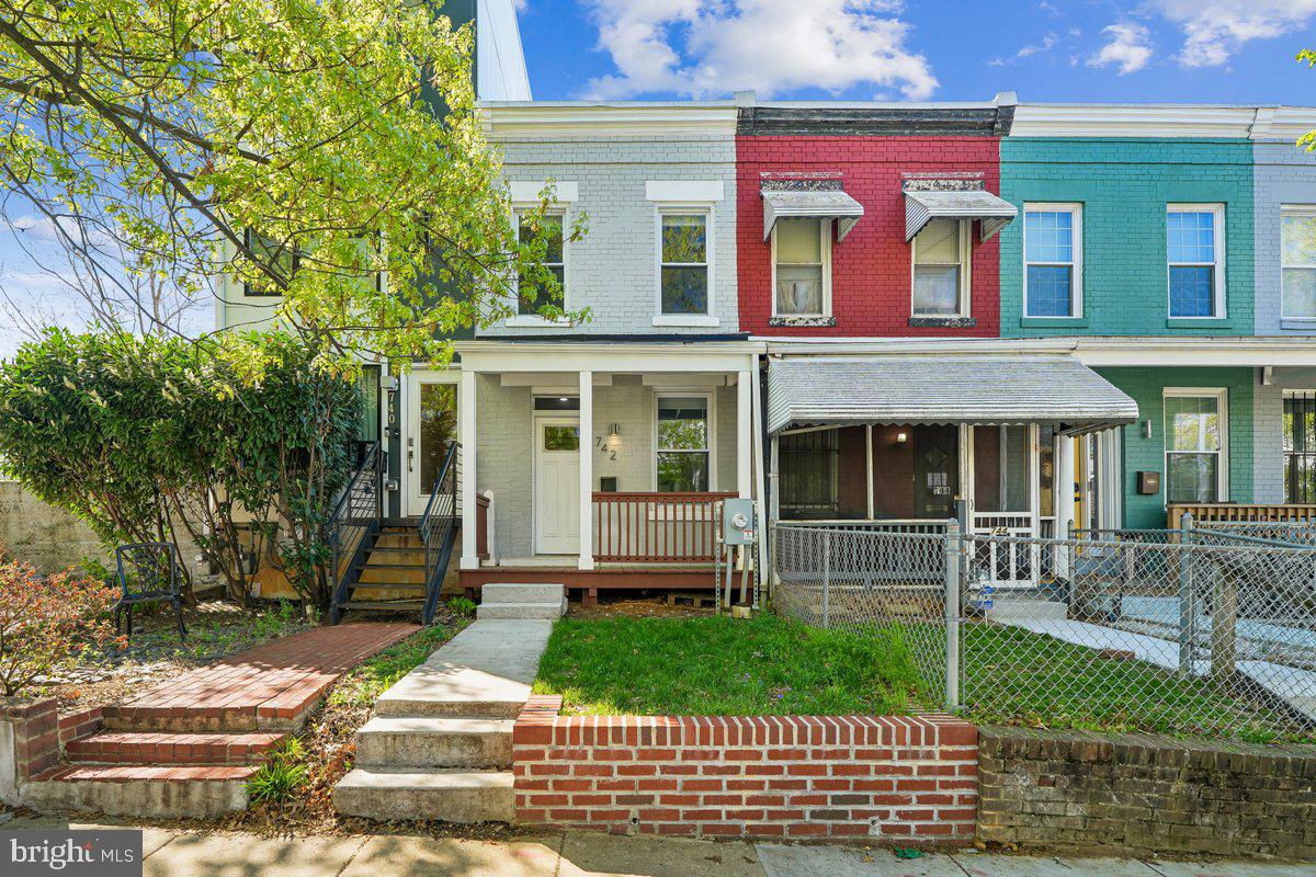 742 Irving Street NW, Washington