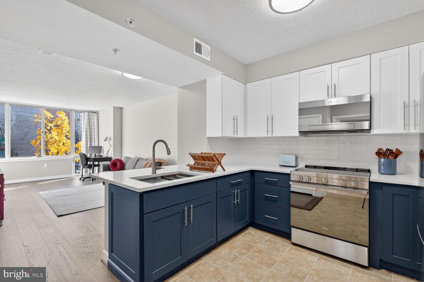 555 Massachusetts Avenue NW #406, Washington