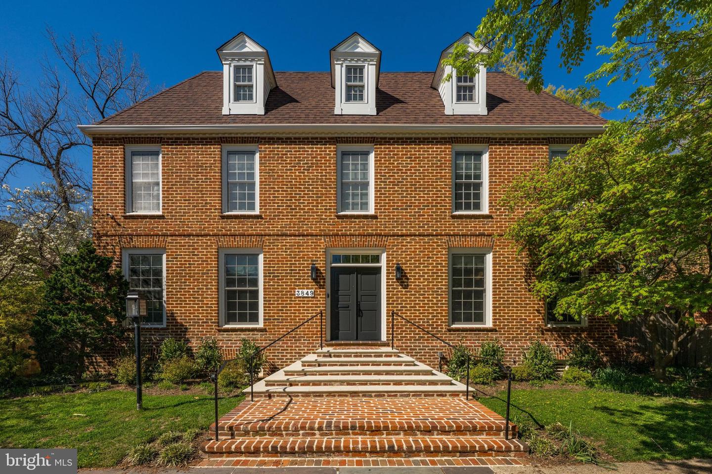 3849 Macomb Street NW, Washington