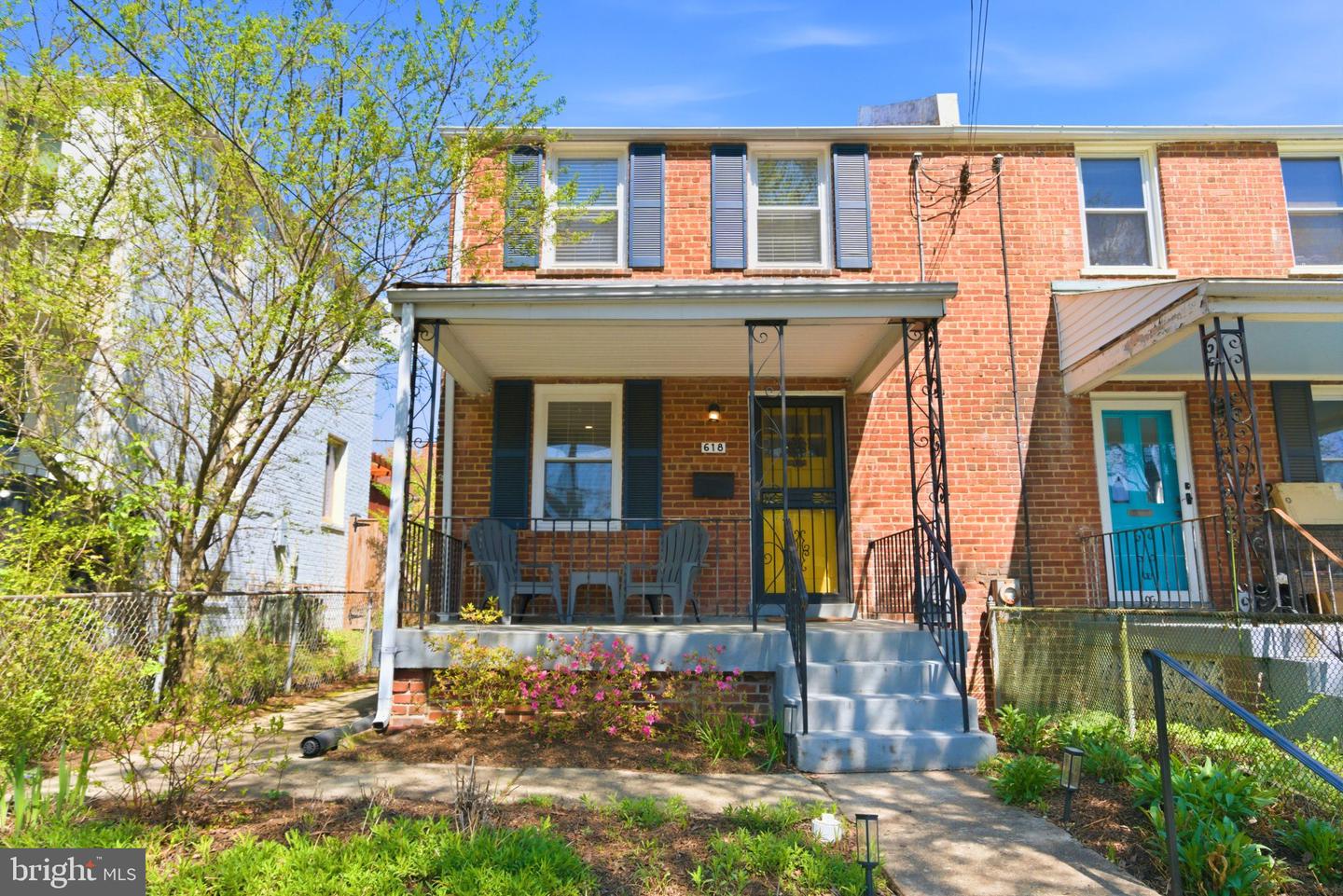 618 Faraday Place NE, Washington