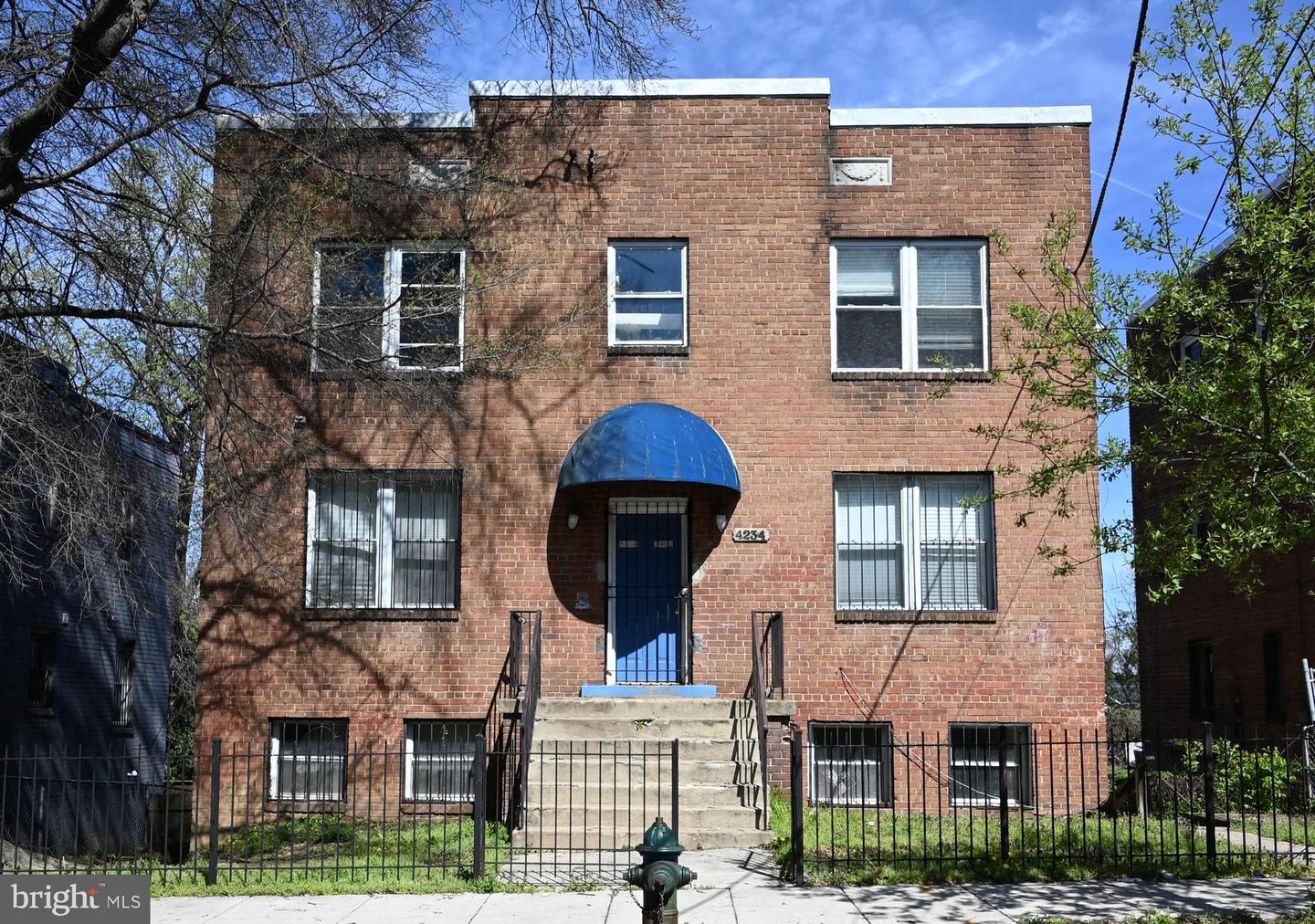 4234 Edson Place NE #2