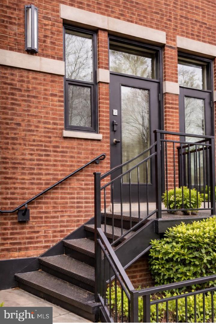 2800 Sherman Avenue NW #1007b, Washington