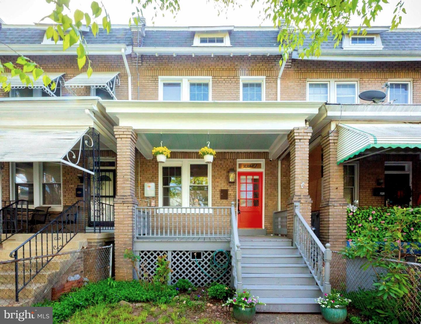 1127 Trinidad Avenue NE, Washington