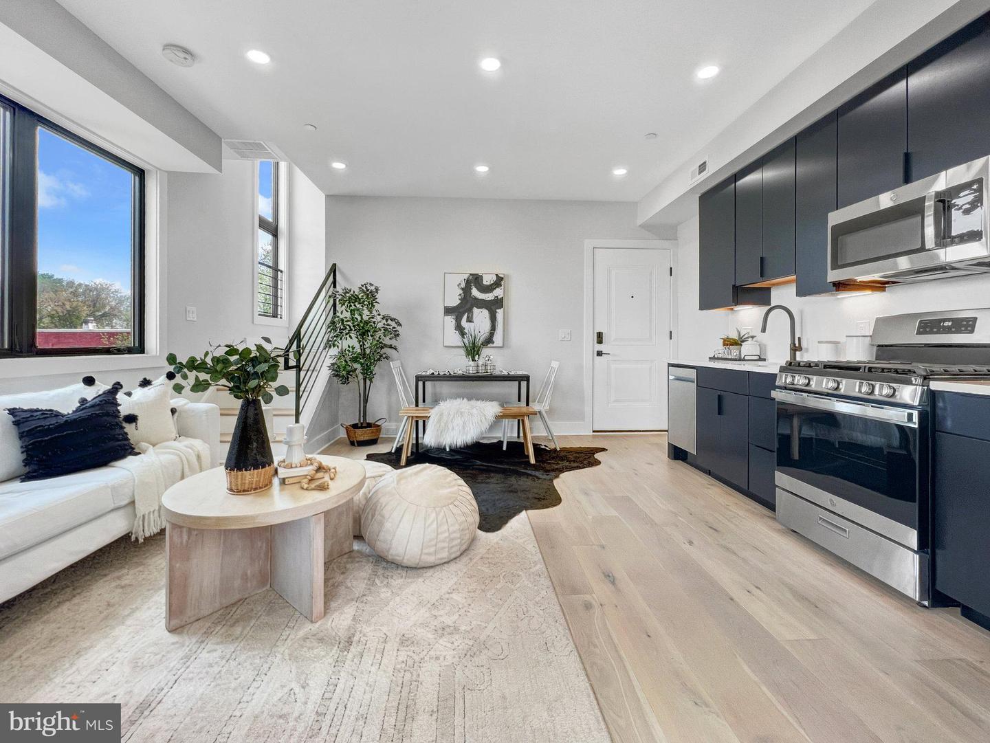 1026 18th Street NE ##ph-7