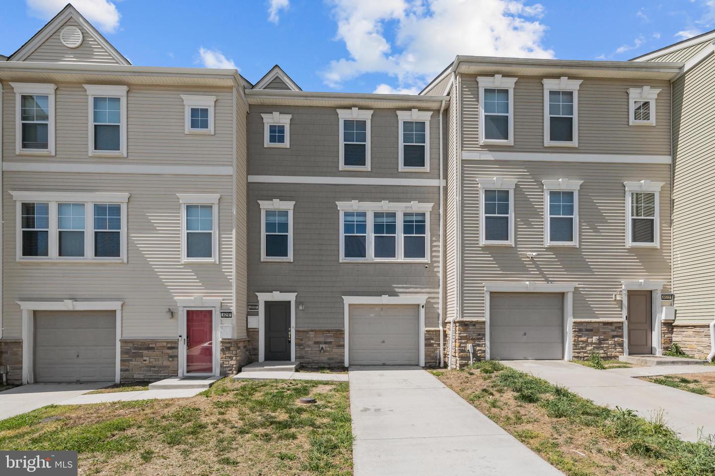 427 Woodcrest Drive SE