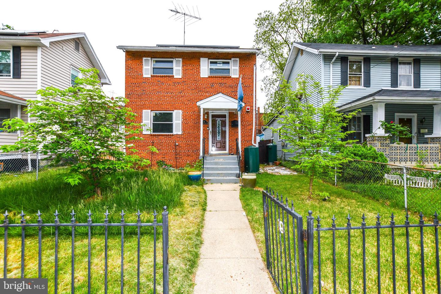 19 Anacostia Road NE