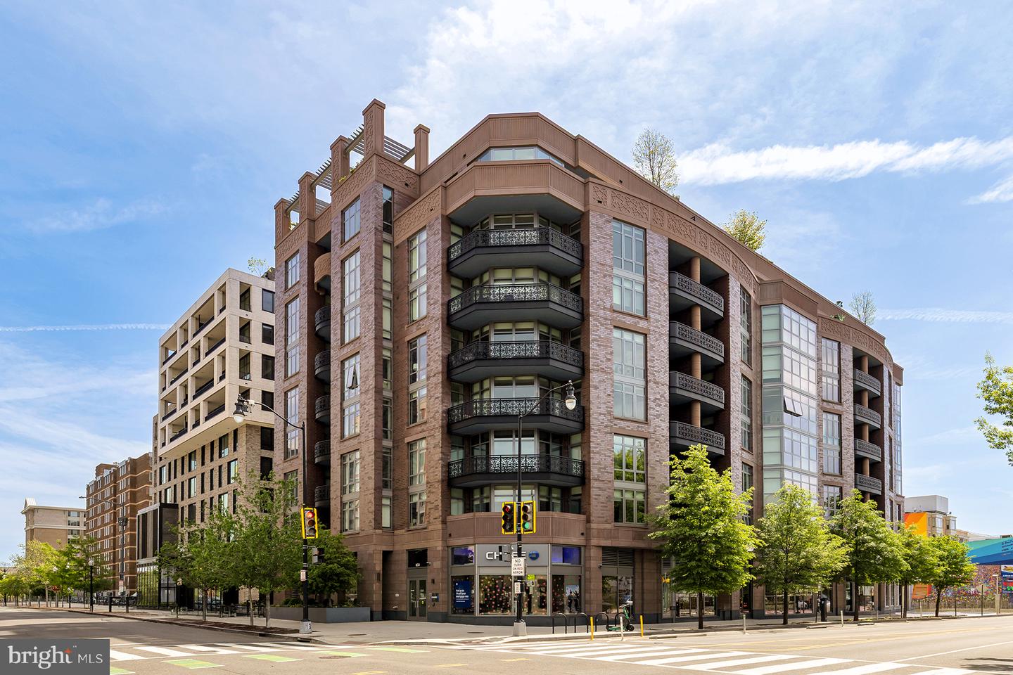 810 O Street NW #901