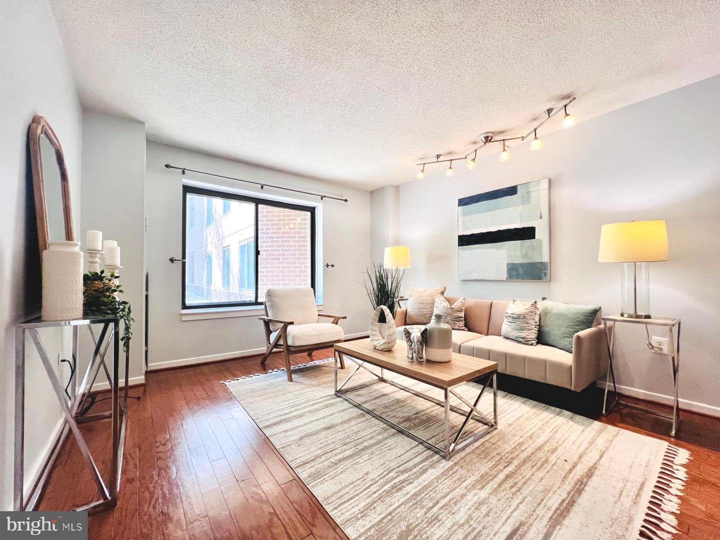 2111 Wisconsin Avenue NW #110