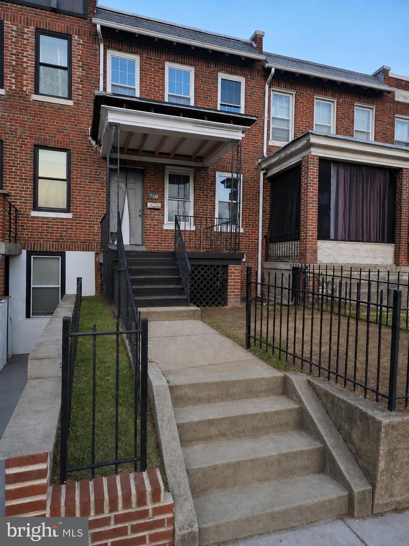 759 19th Street NE, Washington
