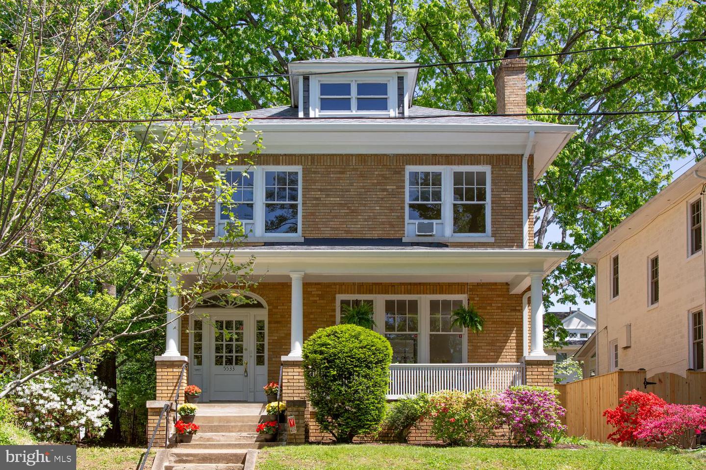 5533 33rd Street NW, Washington