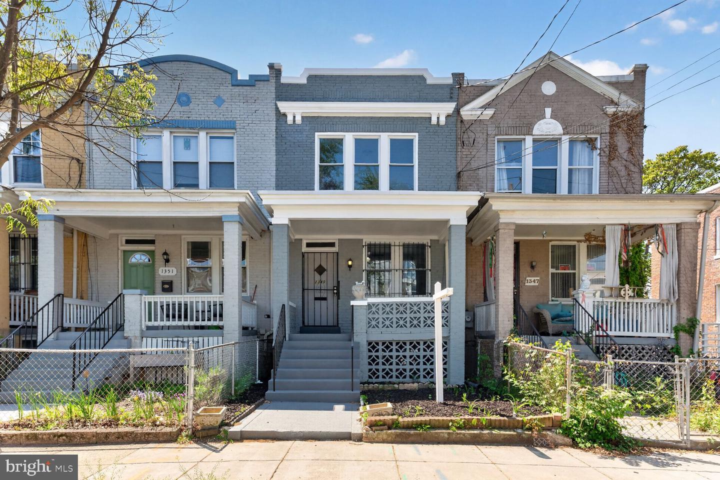 1349 Ridge Place SE, Washington