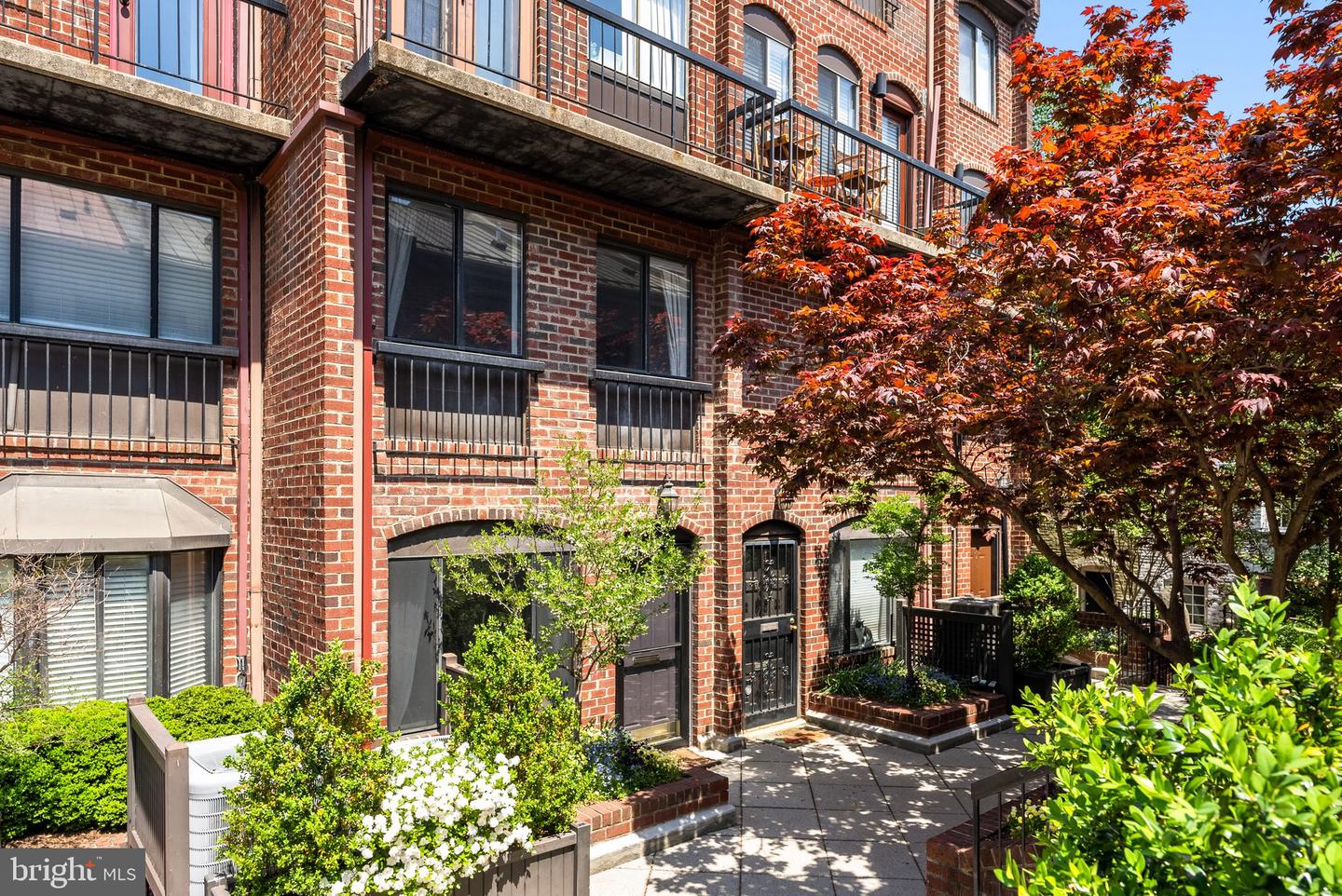 1047 Paper Mill Court NW #1047, Washington
