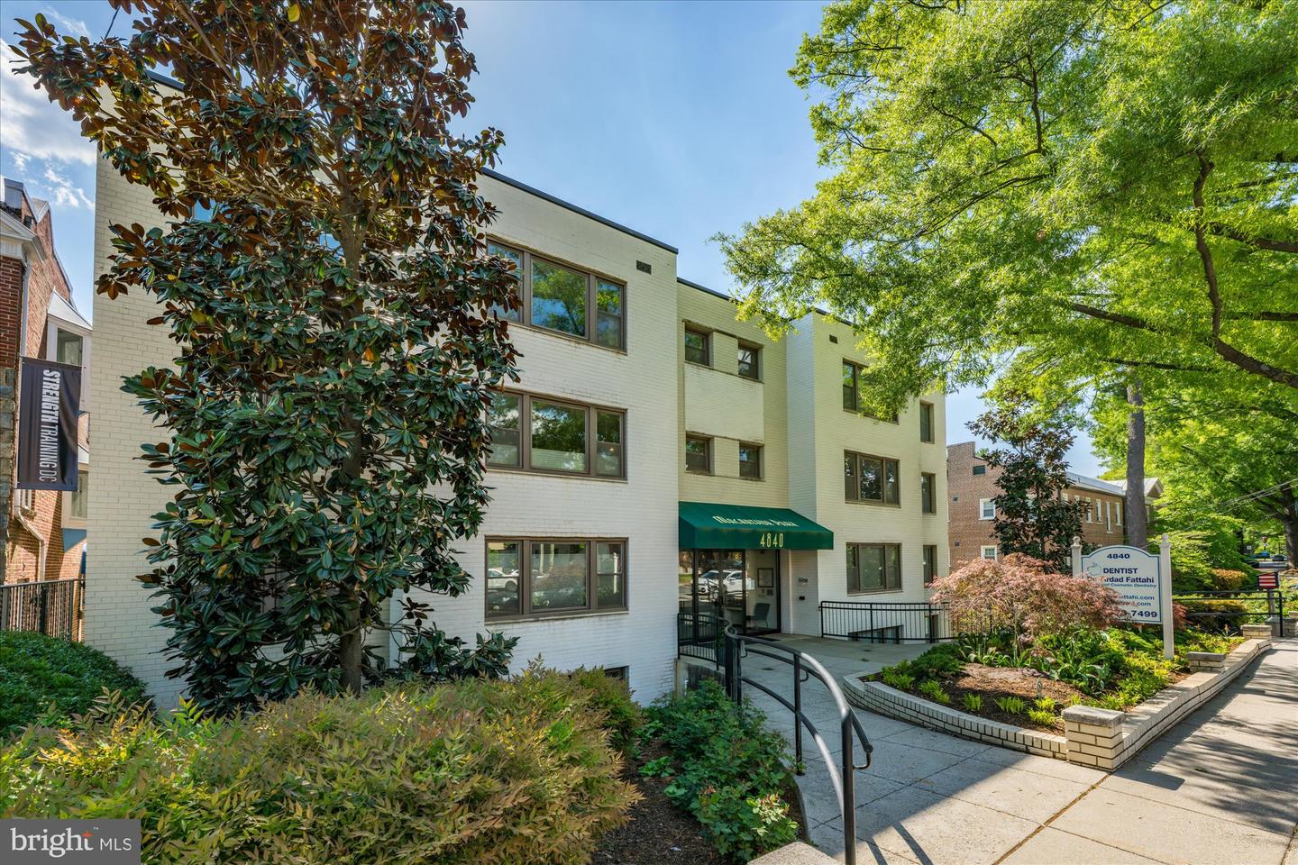 4840 Macarthur Boulevard NW #402