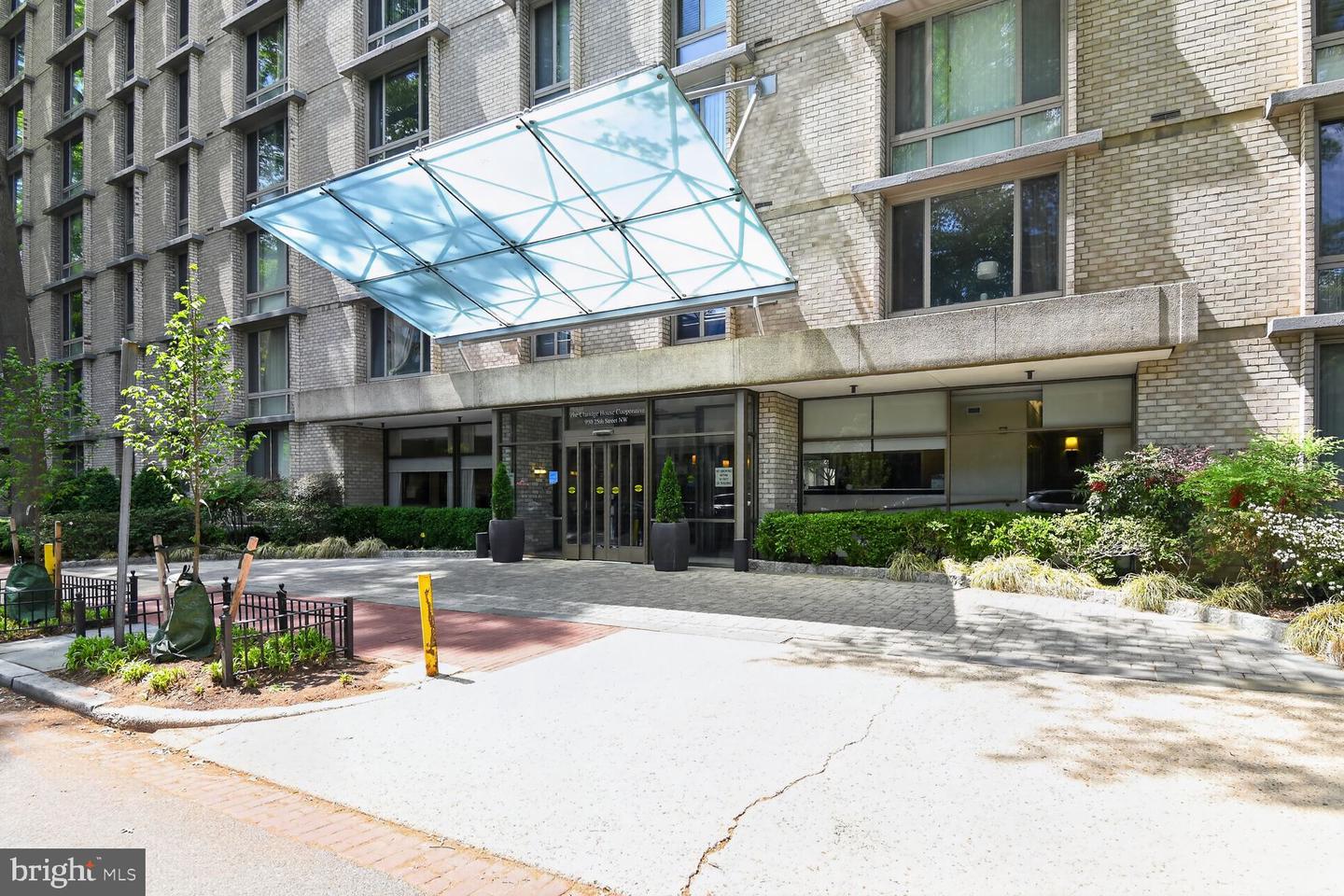 950 25th Street NW #514-S