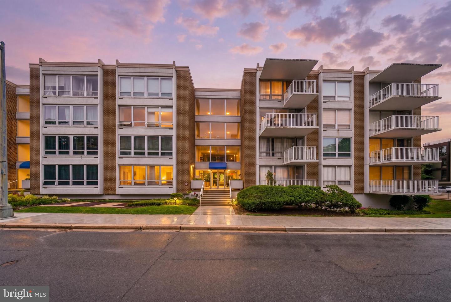 410 O Street SW #106