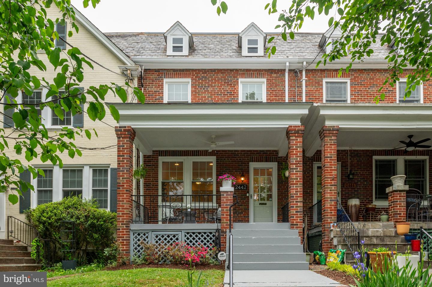2442 39th Street NW, Washington