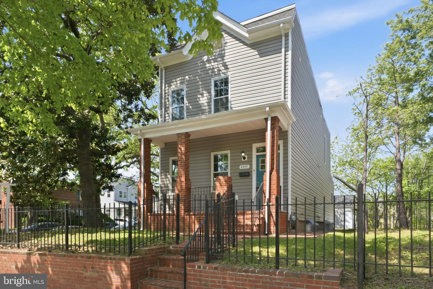 3337 5th Street SE, Washington