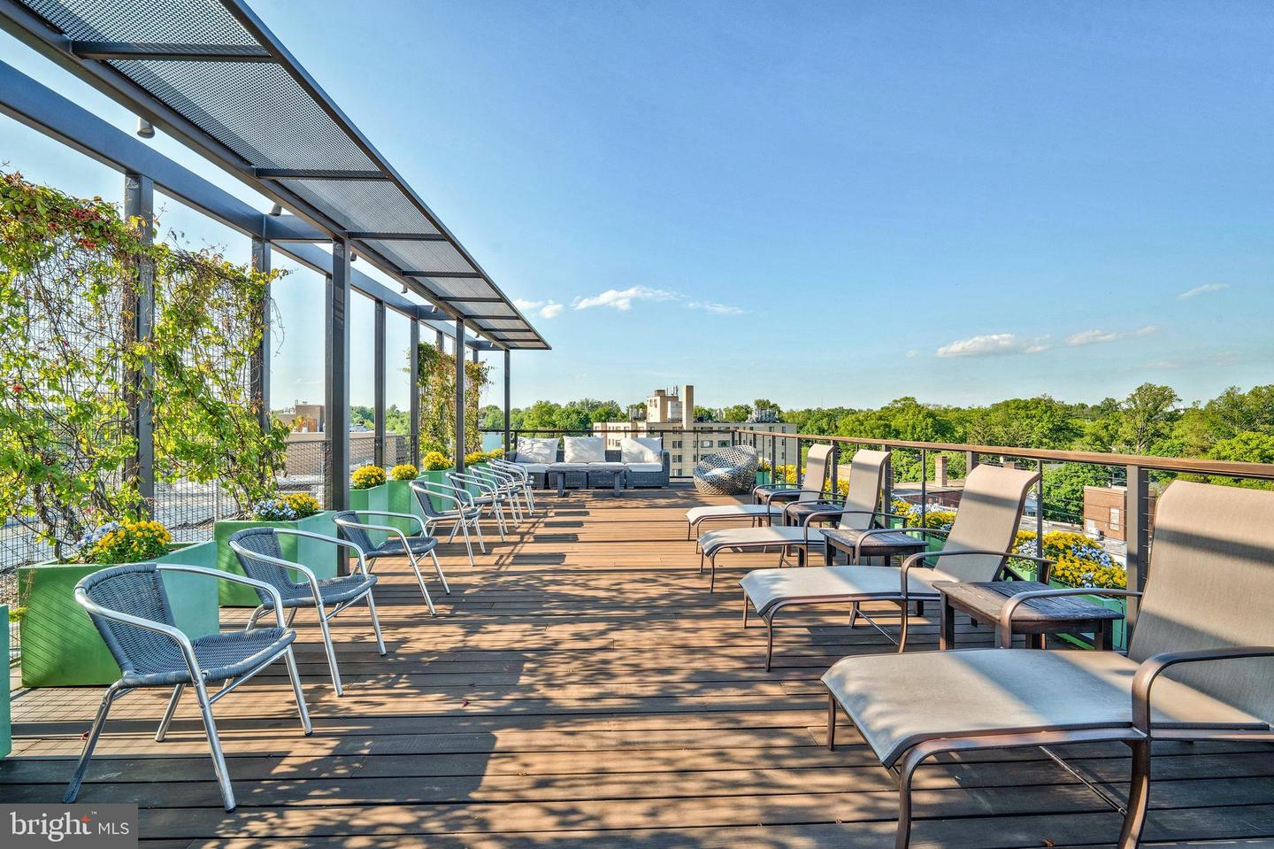 5410 Connecticut Avenue NW #412