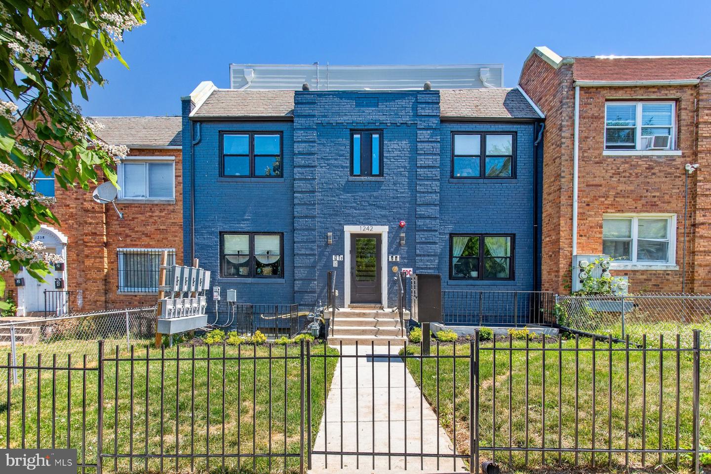 1242 Meigs Place NE #4