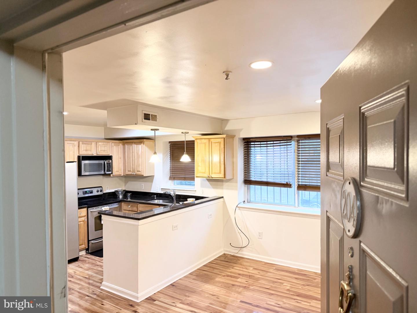 1310 Congress Street SE #204