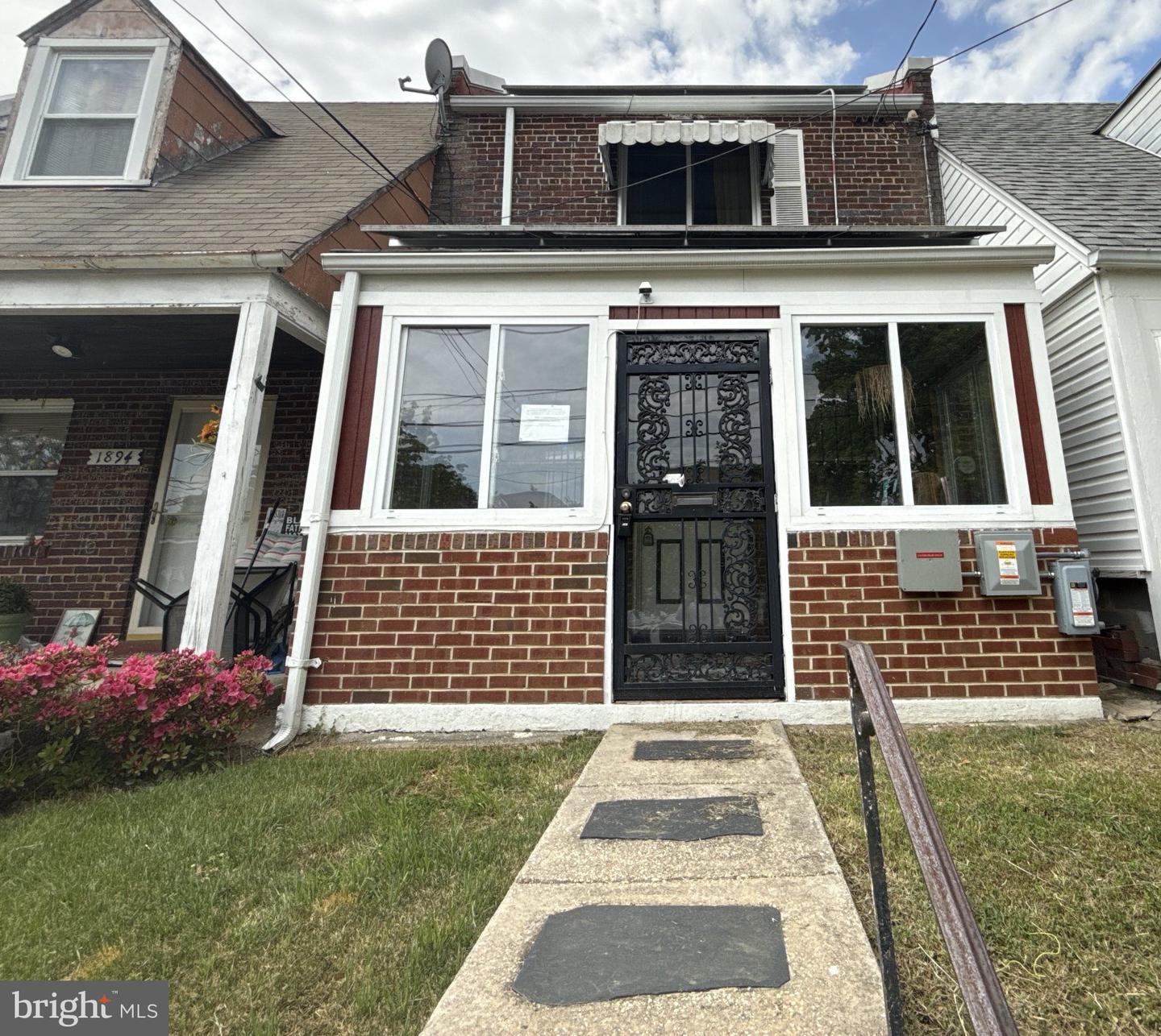 1896 Savannah Place SE