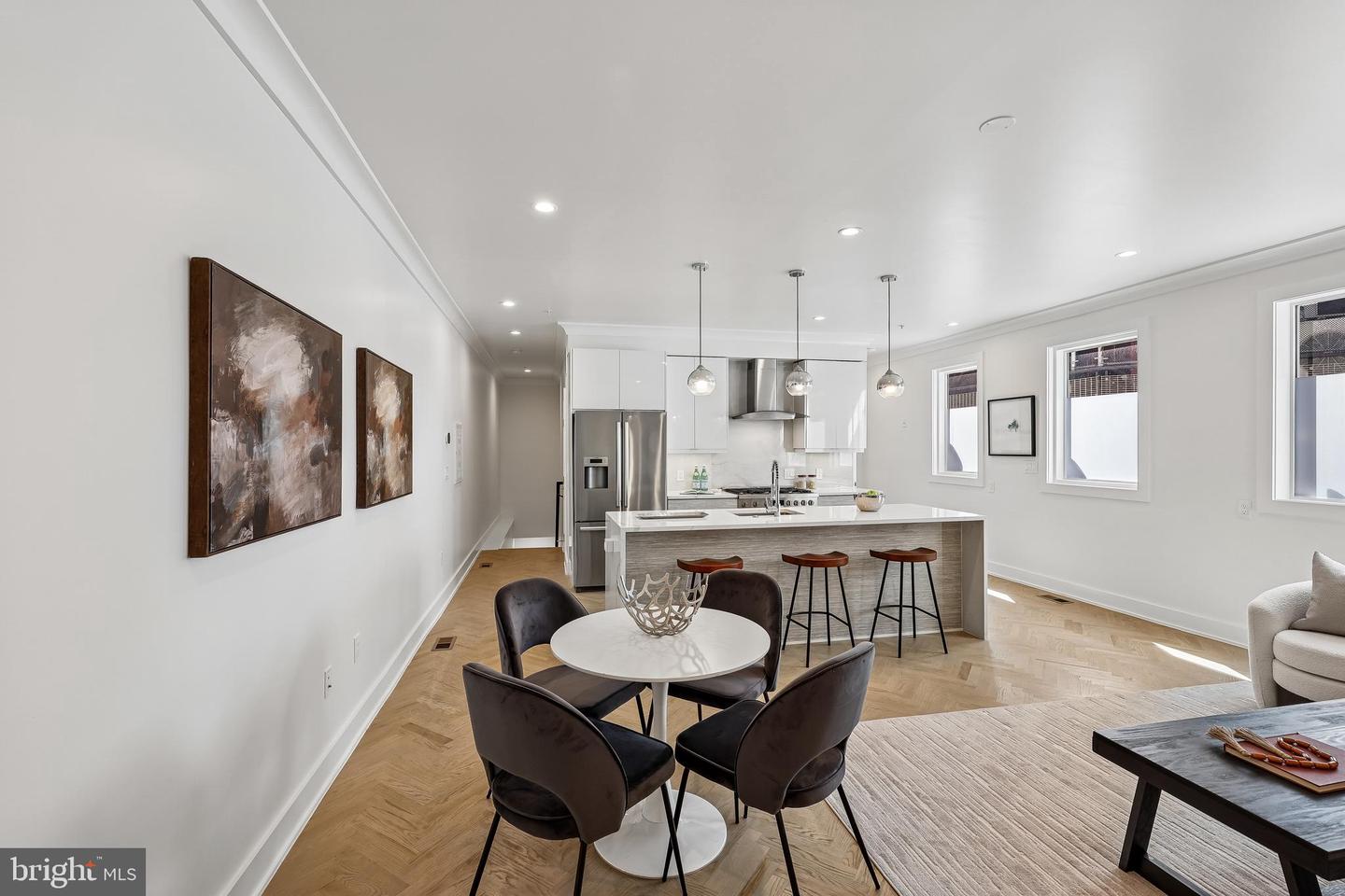 2429 Ontario Road NW #2