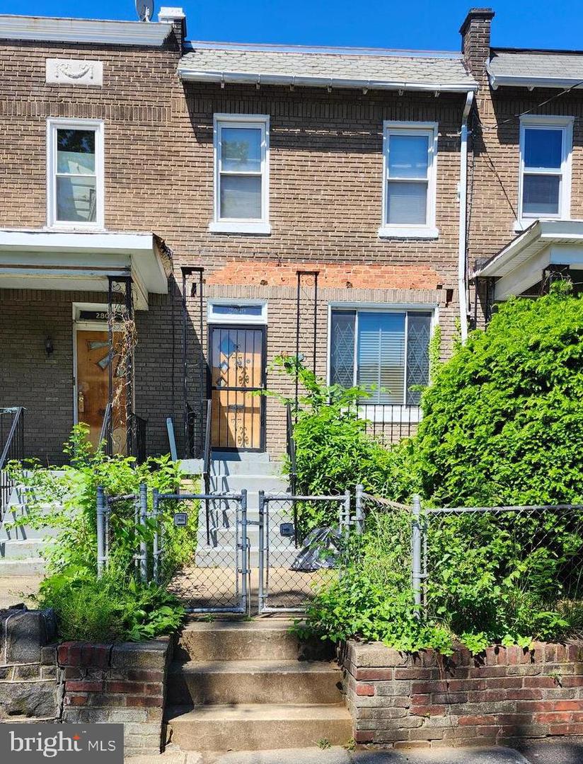 2808 5th Street NE