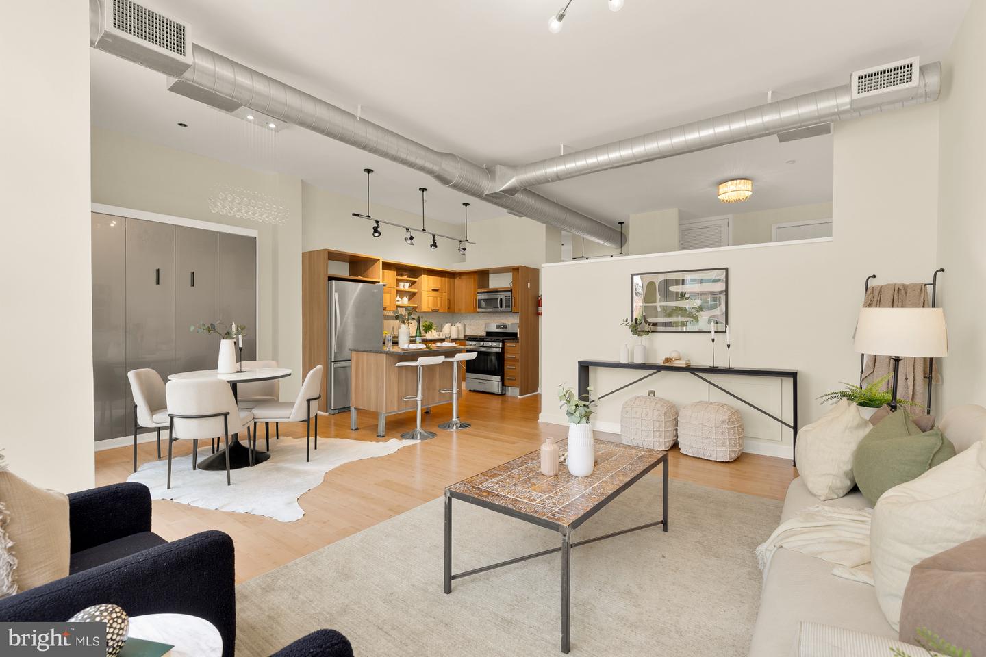 1390 V Street NW #203