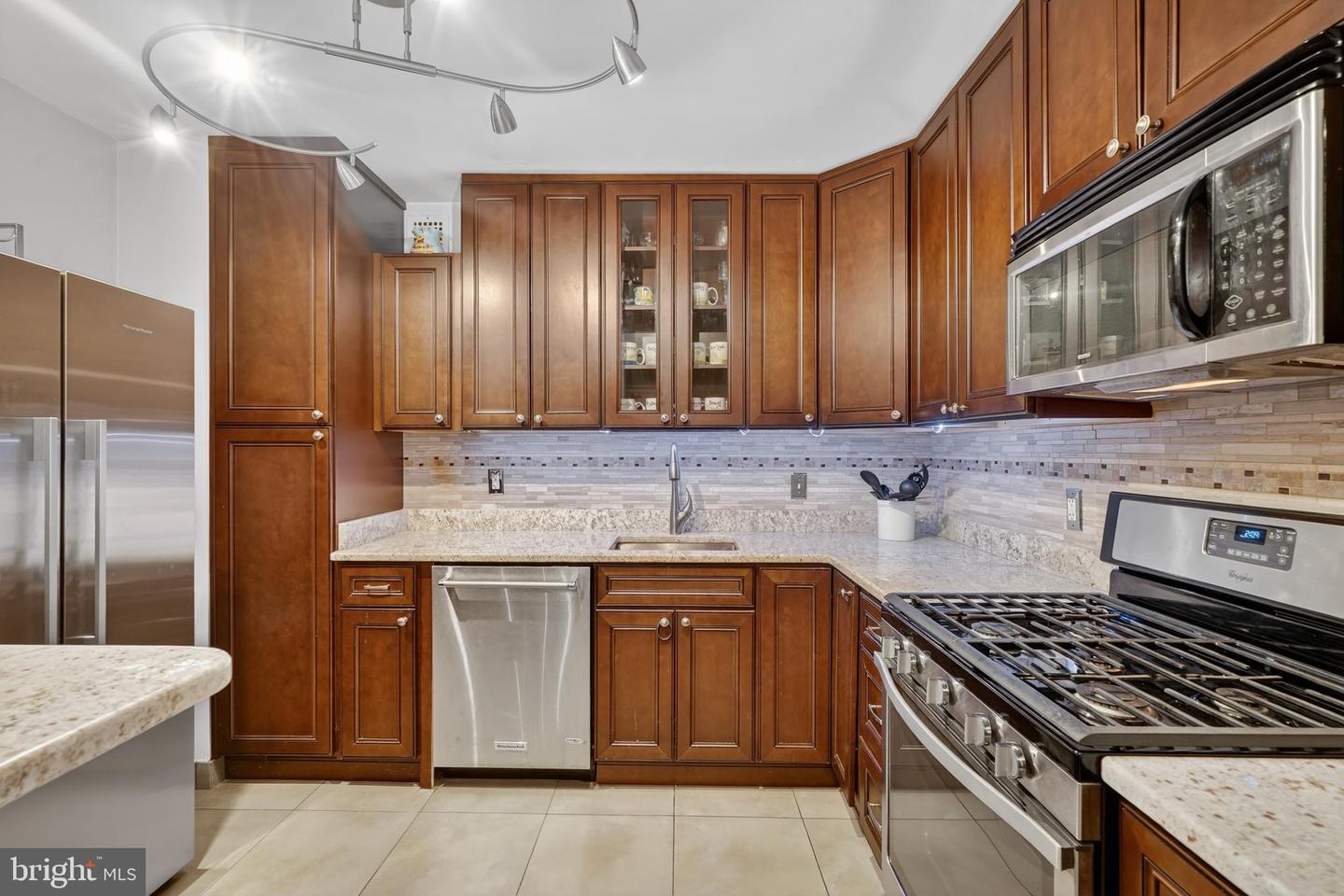 3001 Veazey Terrace NW #715