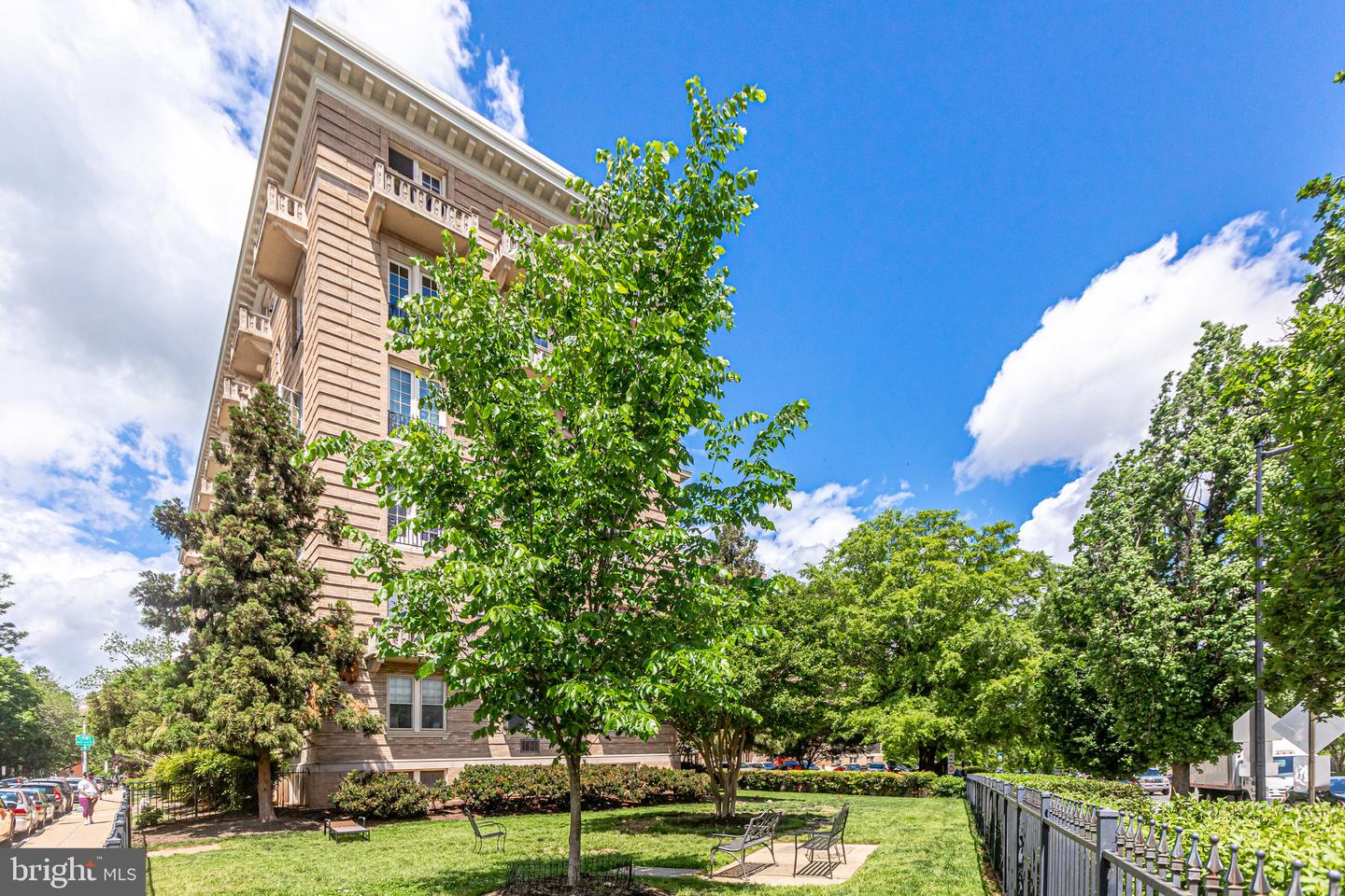 3420 16th Street NW #102