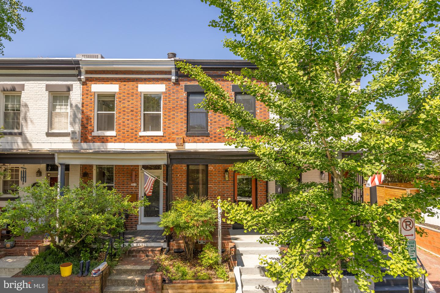 260 Warren Street NE, Washington