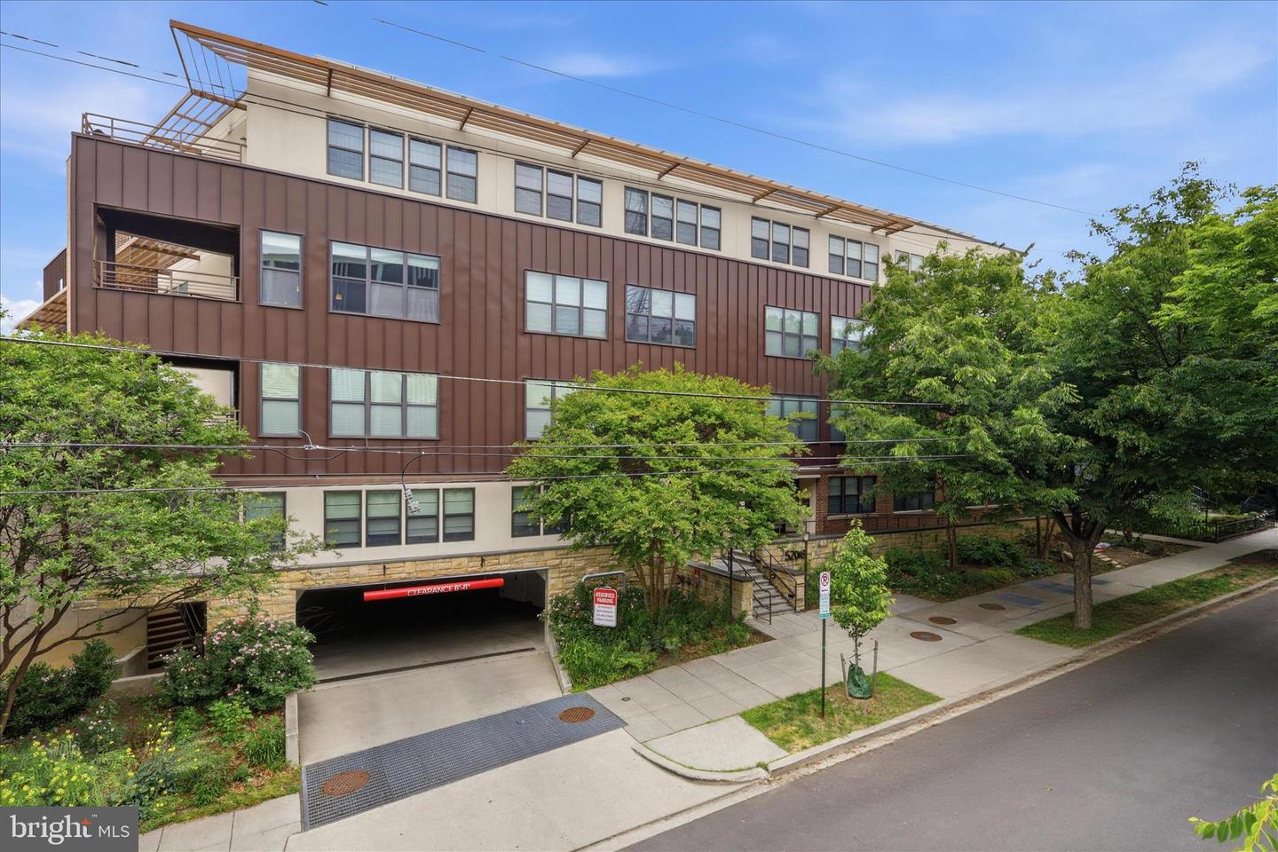 5201 Wisconsin Avenue NW #406