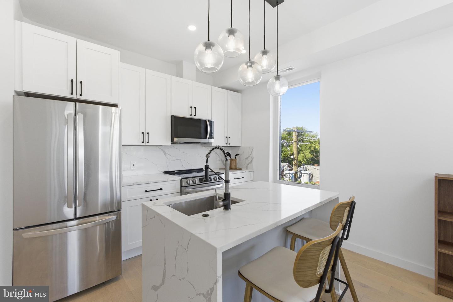 30 Kennedy Street NW #14