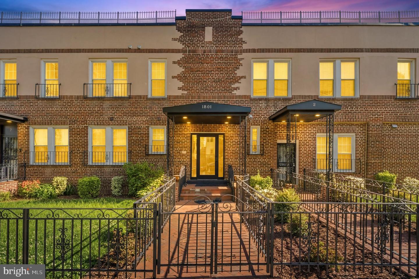 1801 Otis Street NE #1