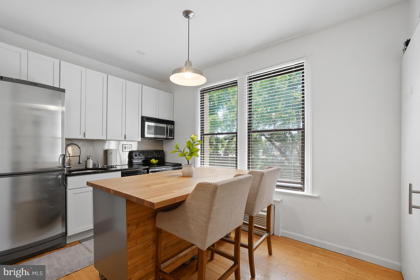 1822 15th Street NW #303